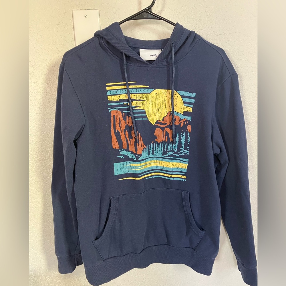 Men’s small hoodie